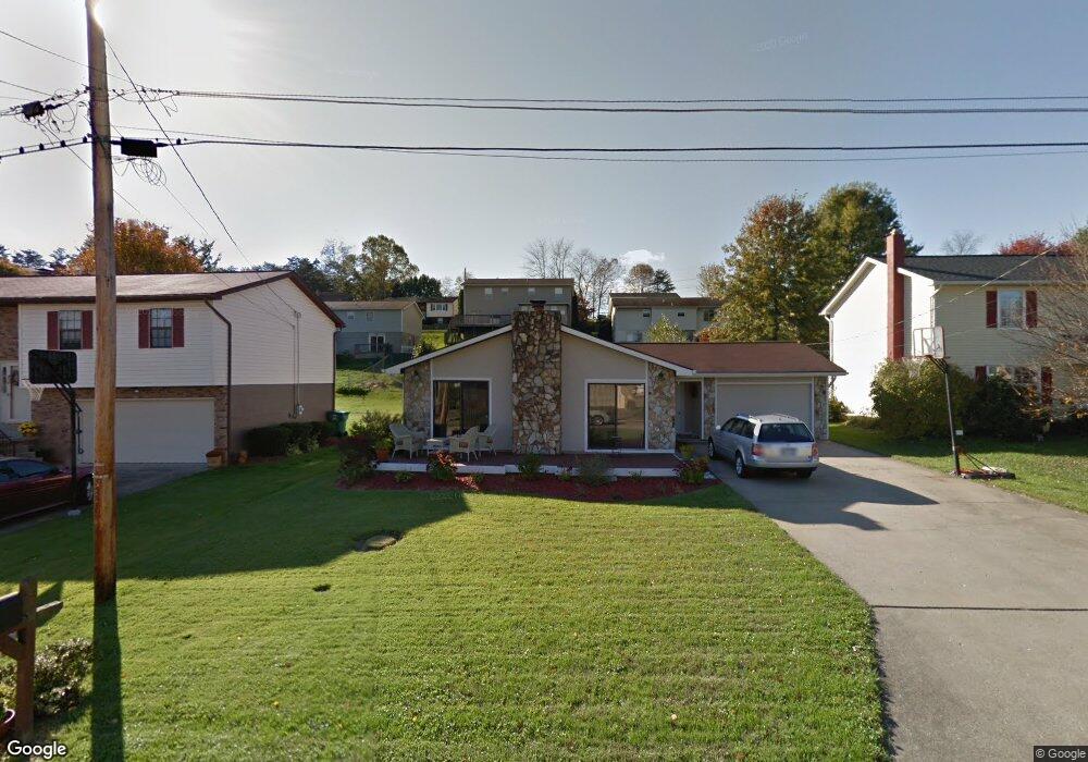 147 Timberlake Cir, Scott Depot, WV 25560 - photo 1