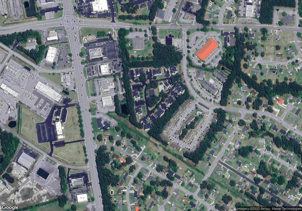 215 Valencia Dr, Jacksonville, NC 28546 - photo 1