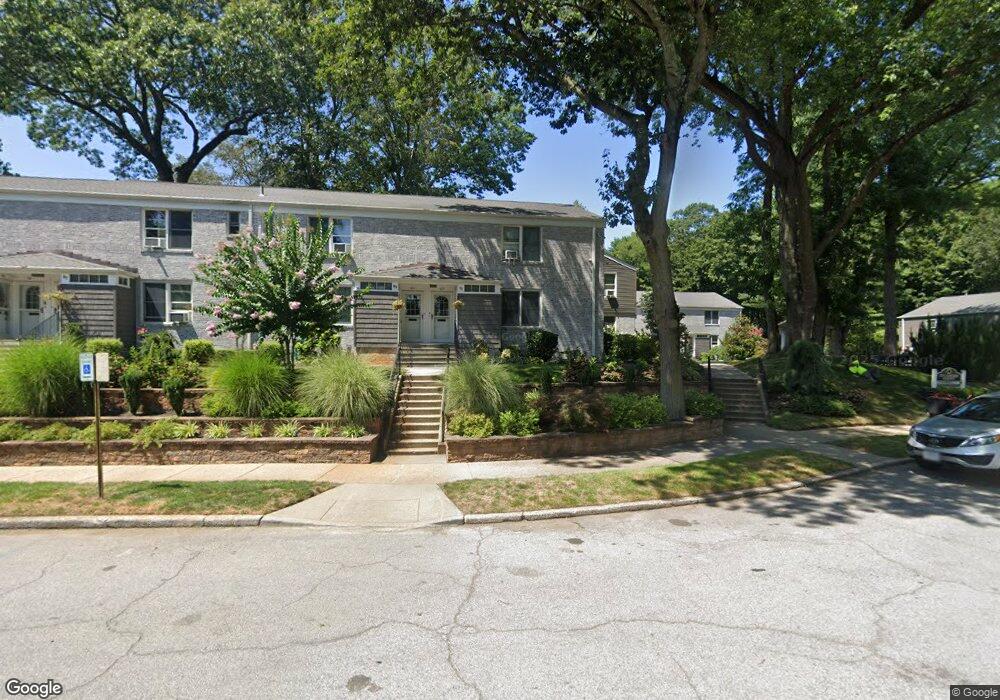 95 Glen Keith Rd unit Lower, Glen Cove, NY 11542 - photo 1