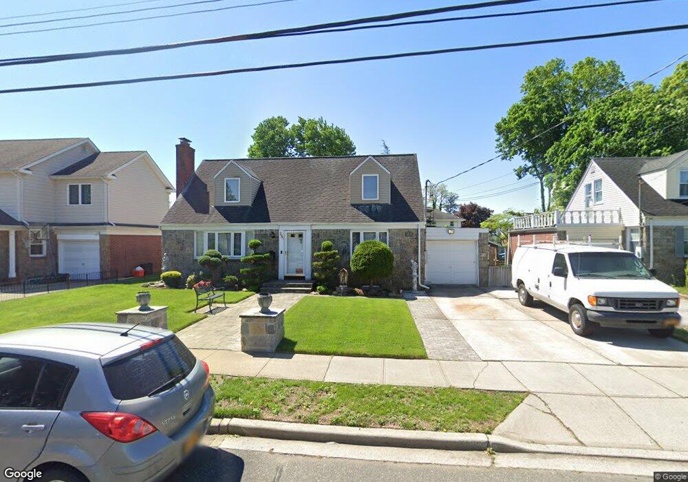 251 Concord Ave, West Hempstead, NY 11552 - photo 1