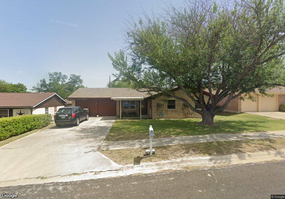 927 Randa St, Copperas Cove, TX 76522 - photo 1