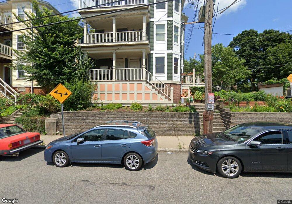 205 Summer St unit 2, Somerville, MA 02143 - photo 1