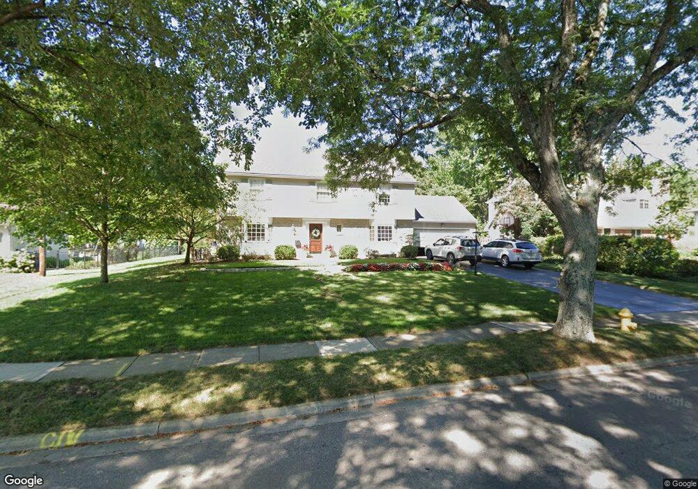 2883 Halstead Rd, Columbus, OH 43221 - photo 1