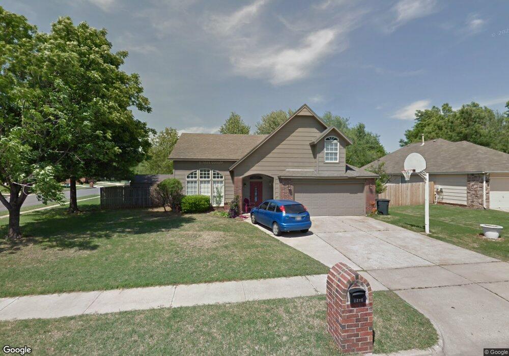 1316 W Roanoke St, Broken Arrow, OK 74011 - photo 1