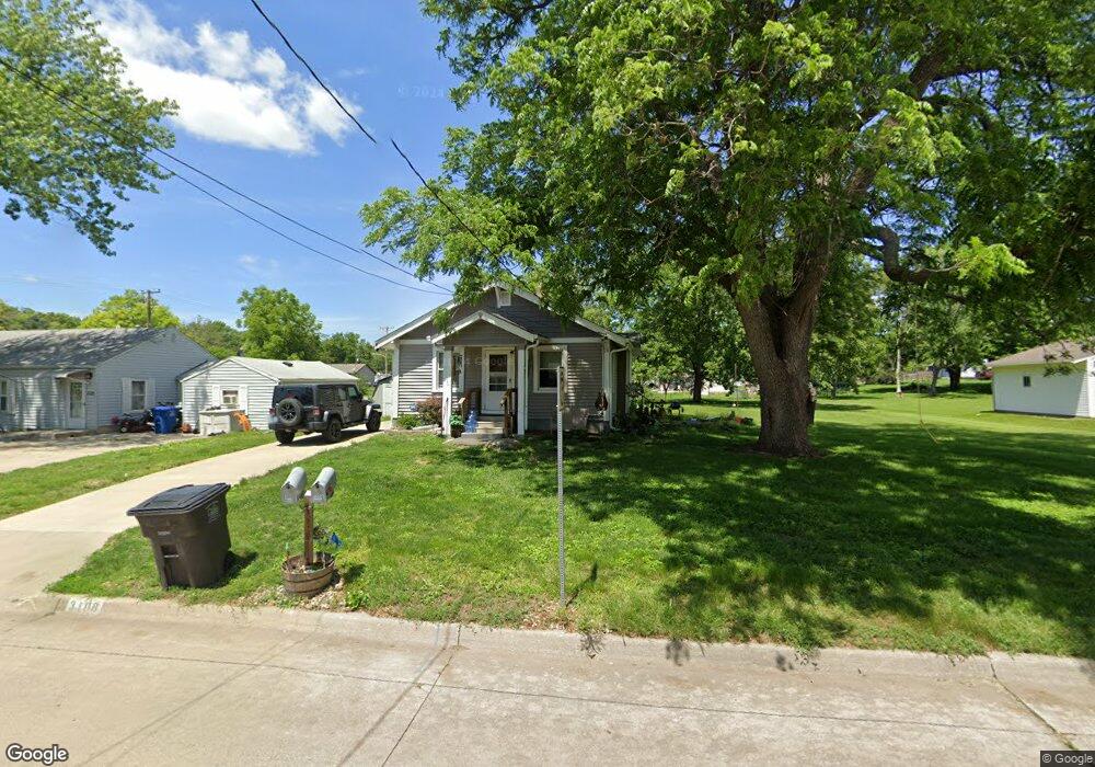3108 E Clinton Ave, Des Moines, IA 50317 - photo 1