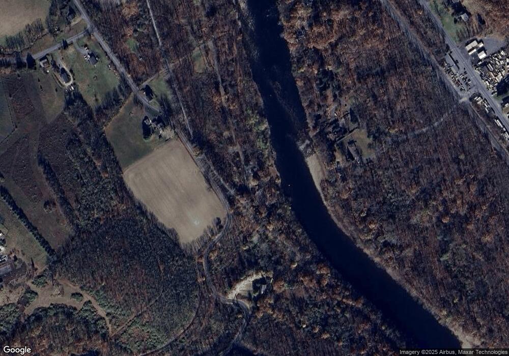 6179 Riverview Rd, Slatington, PA 18080 - photo 1