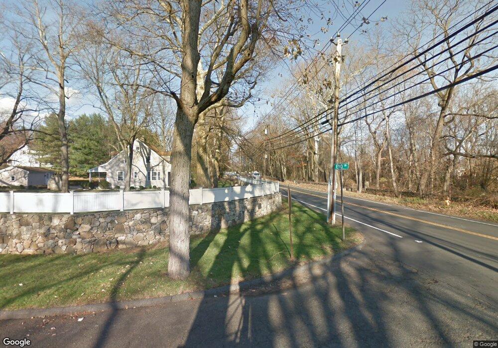 4 Eno Ln, Westport, CT 06880 - photo 1