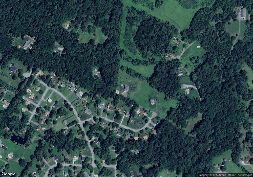 220 Lincoln Ln, Sykesville, MD 21784 - photo 1