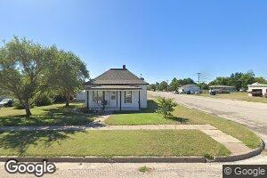 321 W Oak St, Bucklin, KS 67834