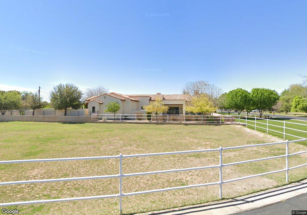 1459 E Calle de Caballos, Tempe, AZ 85284 - photo 1