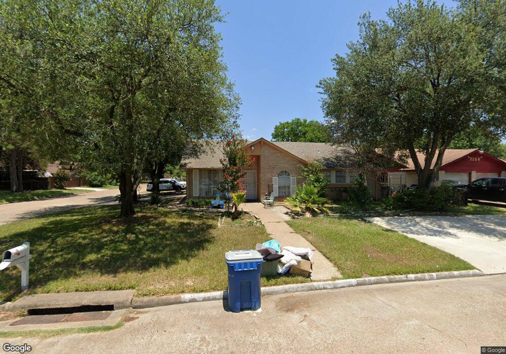 2162 Beaver Bend Rd, Houston, TX 77088 - photo 1