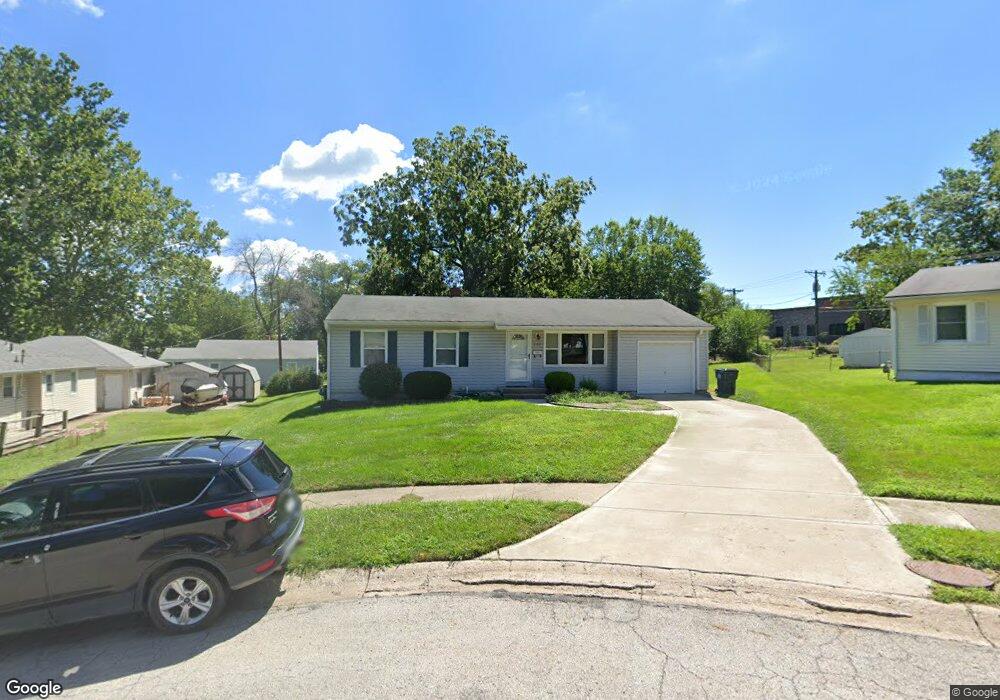 800 NW South Summit Cir, Blue Springs, MO 64015 - photo 1