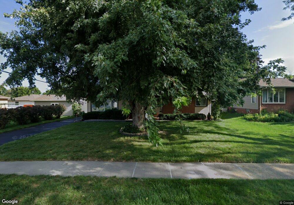 3933 Valdez Dr, Des Moines, IA 50310 - photo 1