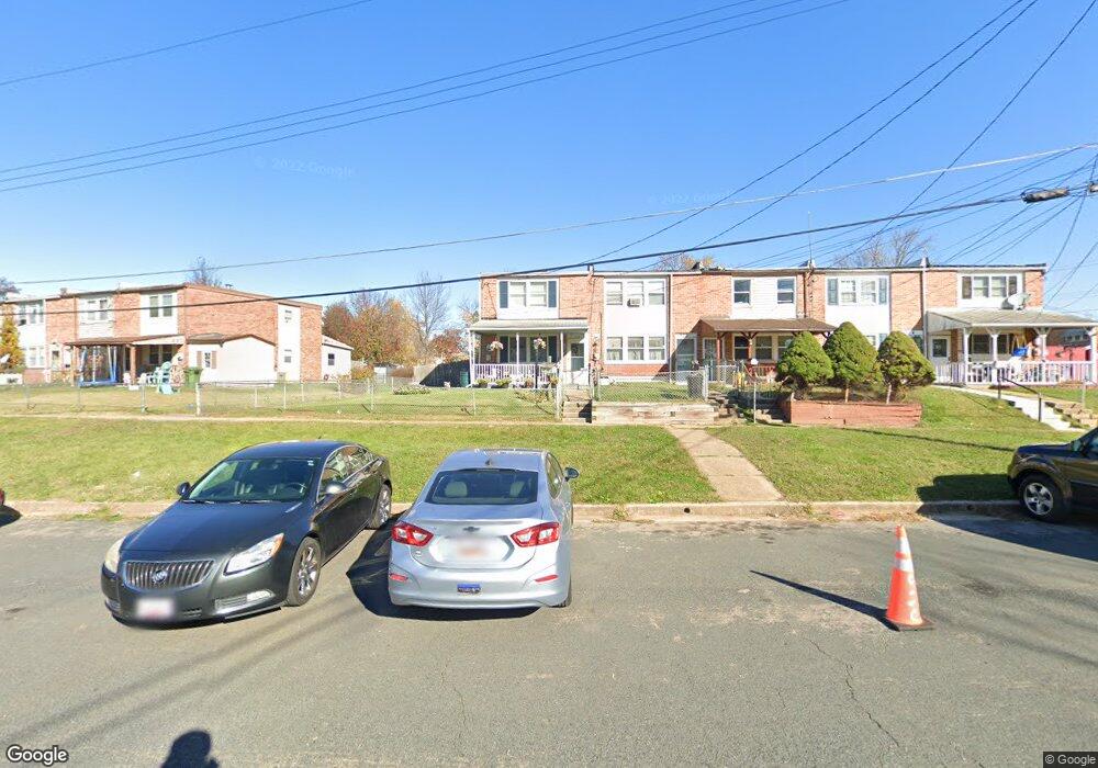 918 Winsap Ct, Halethorpe, MD 21227 - photo 1