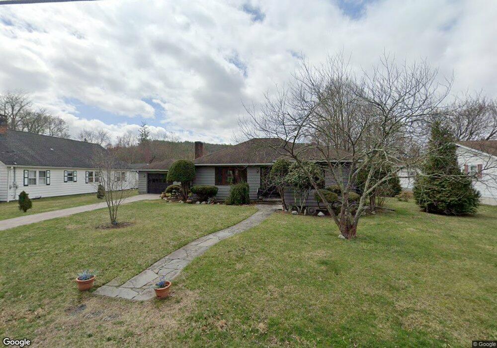 304 W Catherine St, Milford, PA 18337 - photo 1