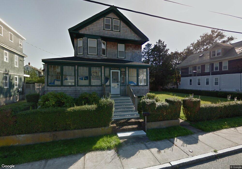 30 Eastnor Rd, Newport, RI 02840 - photo 1