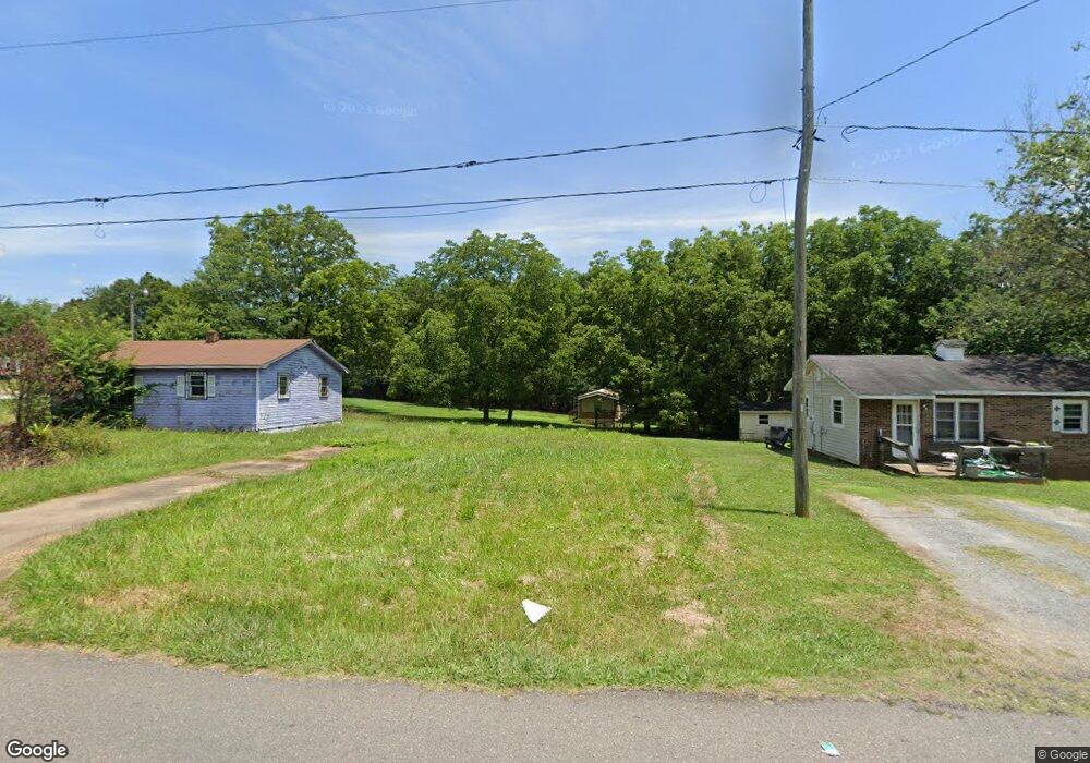 374 Oates Dr, Shelby, NC 28152 - photo 1