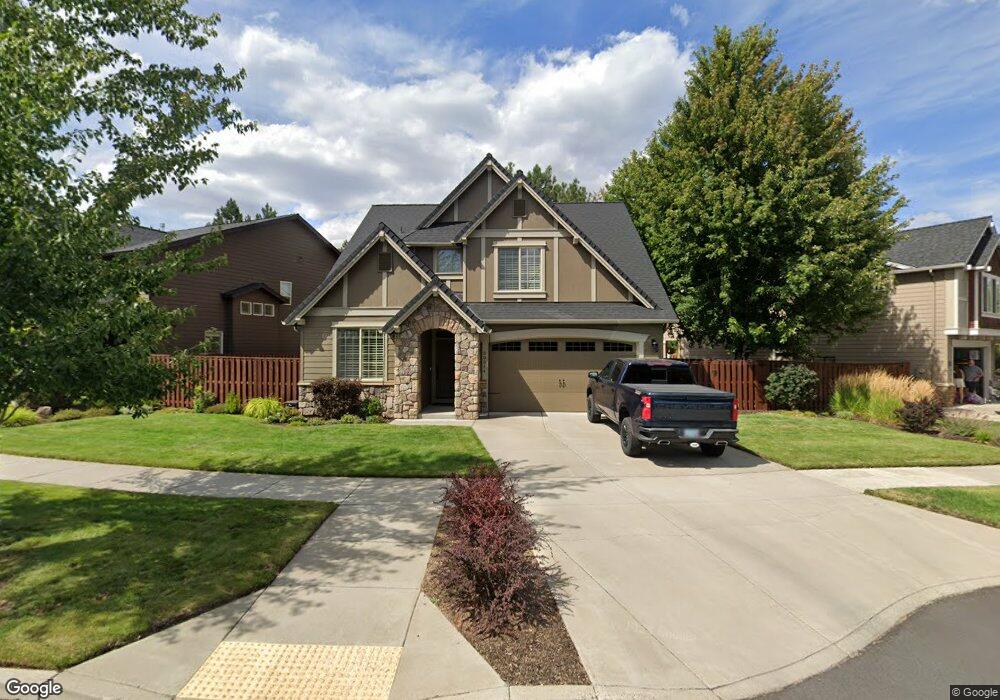 20514 Jacklight Ln, Bend, OR 97702 - photo 1