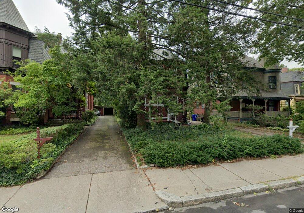 81 Perry St, Brookline, MA 02446 - photo 1