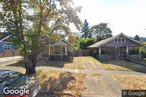 2063 Onyx St, Eugene, OR 97403