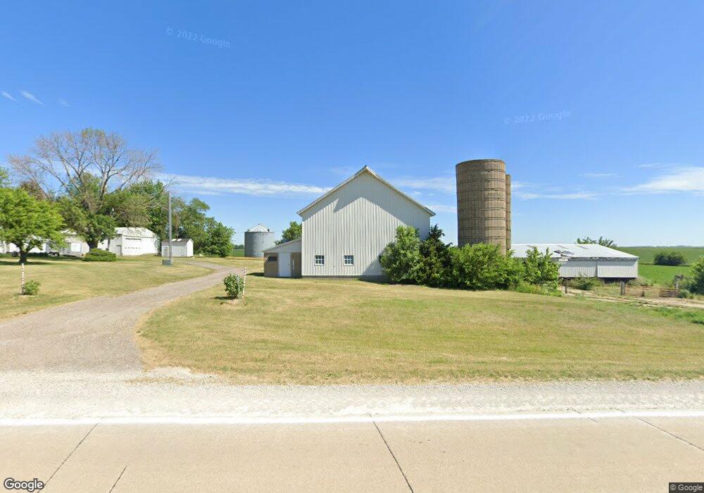 3869 Central City Rd, Center Point, IA 52213 - photo 1