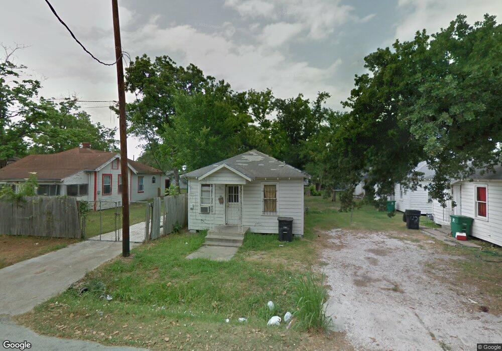 3147 Crandon St, Houston, TX 77026 - photo 1