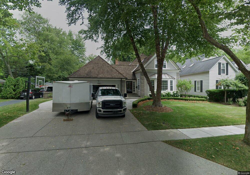 170 Lakeview Ave, Grosse Pointe Farms, MI 48236 - photo 1