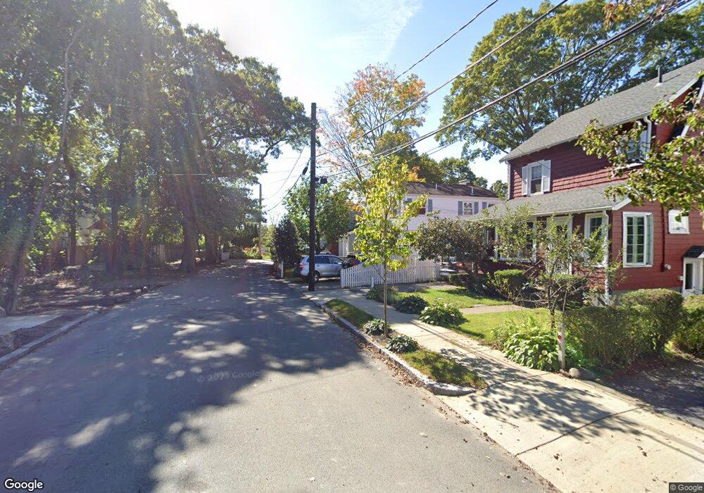 47 Inverness Rd, Arlington, MA 02476 - photo 1