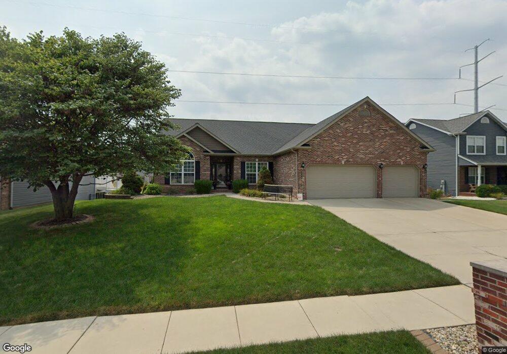 2604 Liberty Dr, Maryville, IL 62062 - photo 1