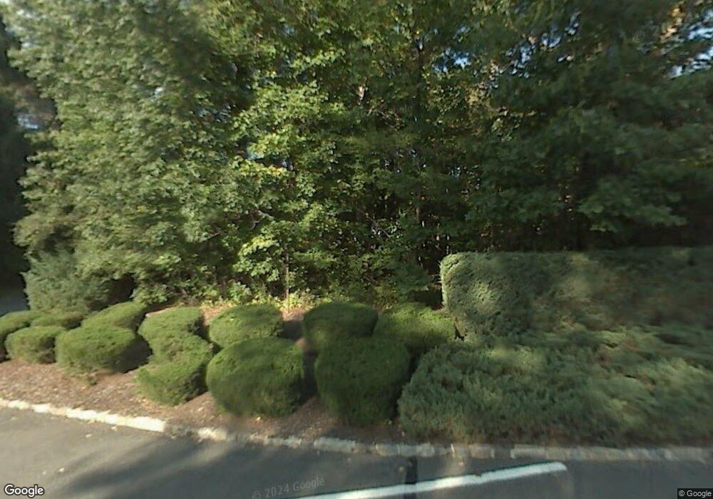 701 Maplecrest Rd, Edison, NJ 08820 - photo 1