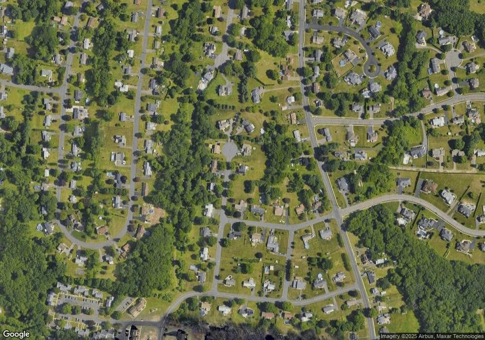 12 Arrowood Dr, Cromwell, CT 06416 - photo 1