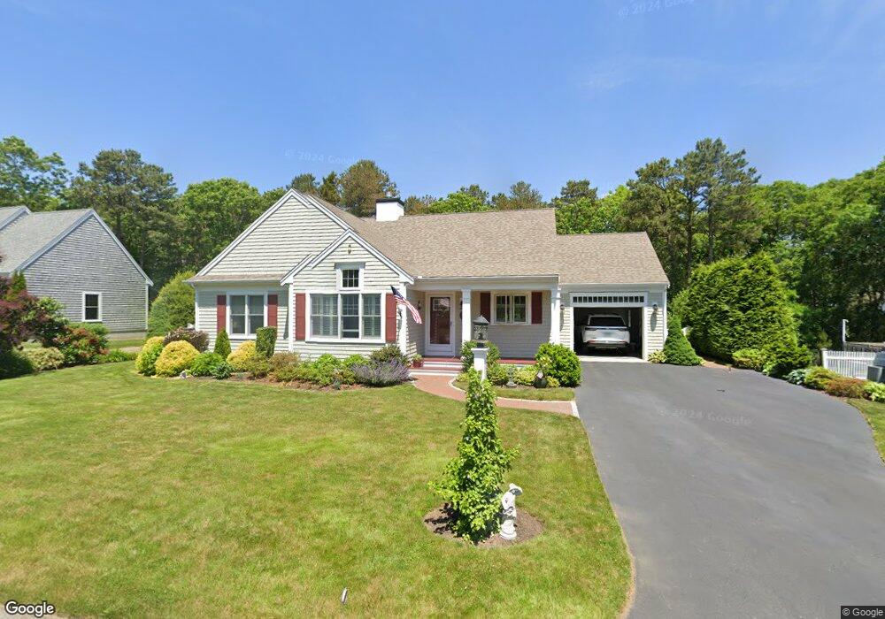 180 Pheasant Hill Cir, Cotuit, MA 2635 - photo 1