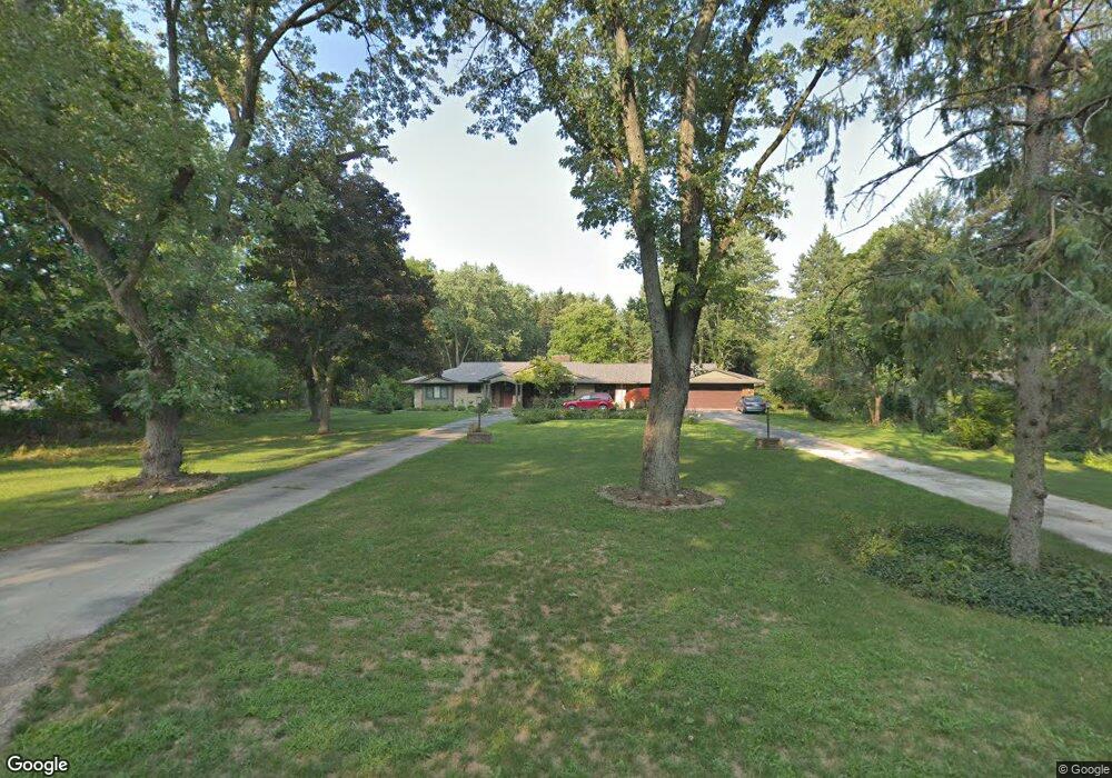 5205 Longmeadow Rd, Bloomfield Hills, MI 48304 - photo 1