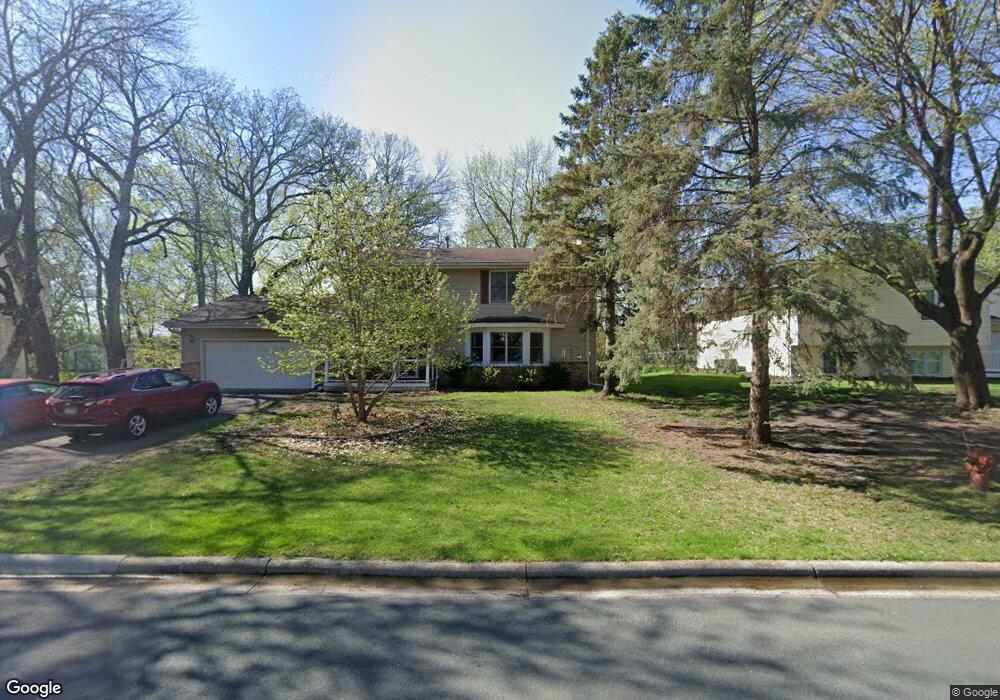 5865 Three Oaks Ave, Maple Plain, MN 55359 - photo 1