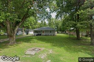 222 W Ruby St, Macon, IL 62544