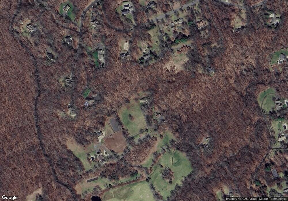 117 Cross Hwy, Redding, CT 06896 - photo 1