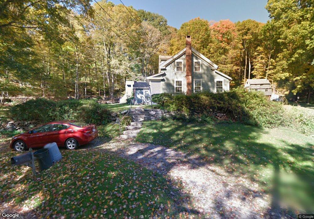 11 Dayton St, Sandy Hook, CT 06482 - photo 1