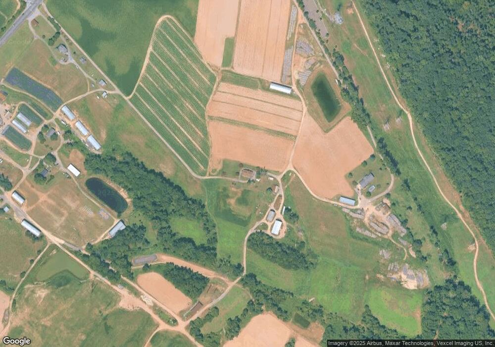 10300 Piscataway Rd, Clinton, MD 20735 - photo 1