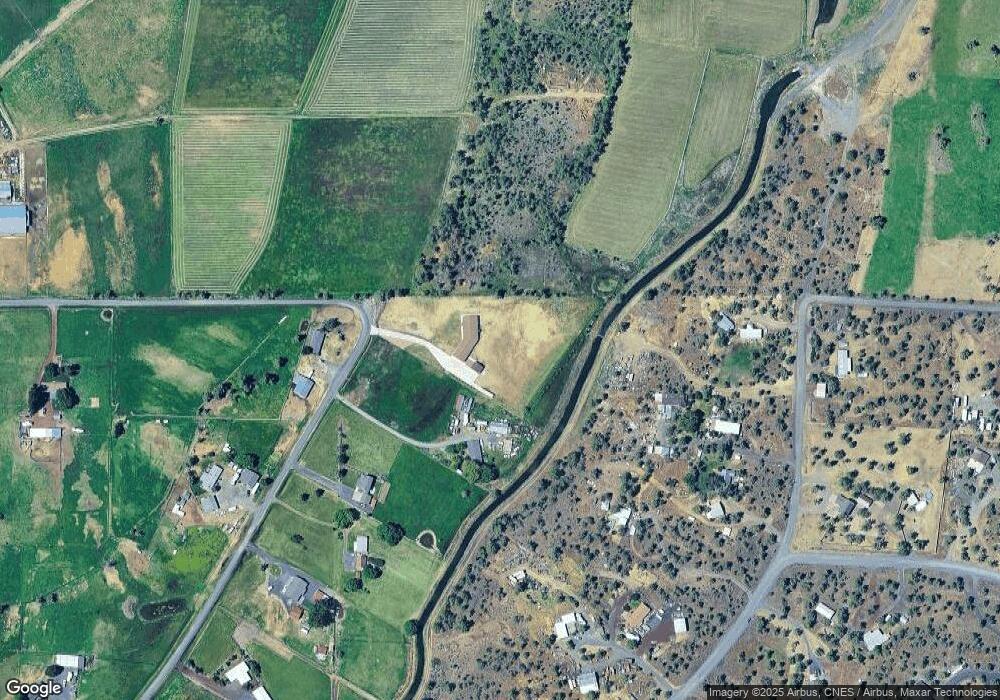 3996 NE Walnut Dr, Redmond, OR 97756 - photo 1