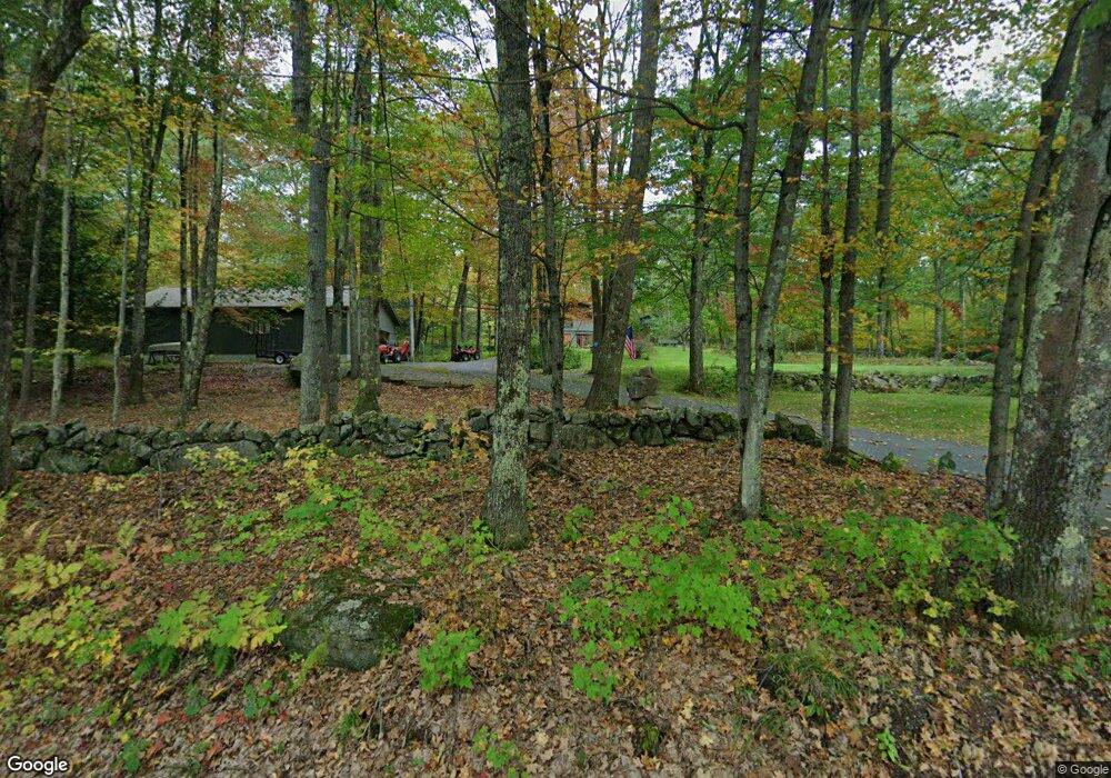 33 Guinea Rd, Dunbarton, NH 03046 - photo 1