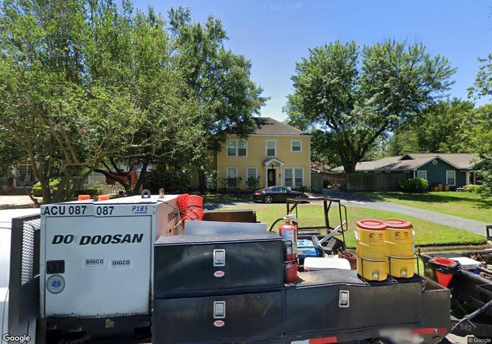 227 W 31st St, Houston, TX 77018 - photo 1