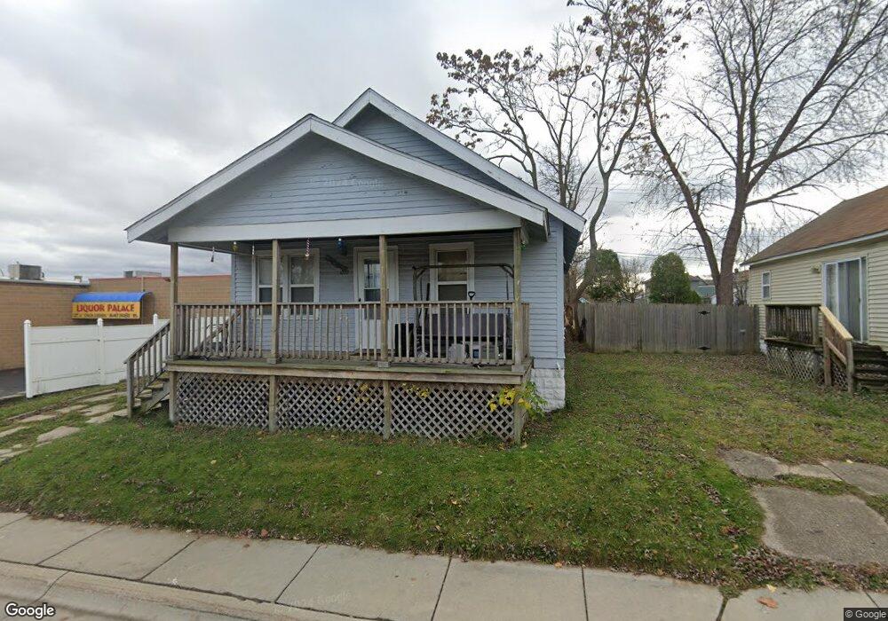 1022 Wells St, Port Huron, MI 48060 - photo 1