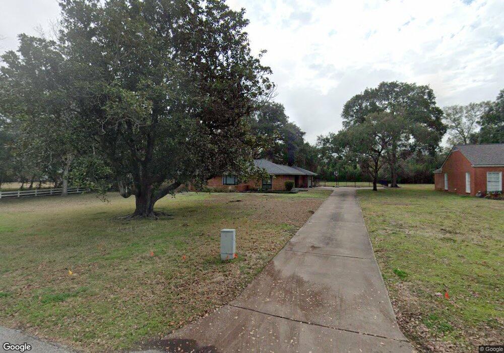 903 Hillcrest Dr, Richmond, TX 77469 - photo 1