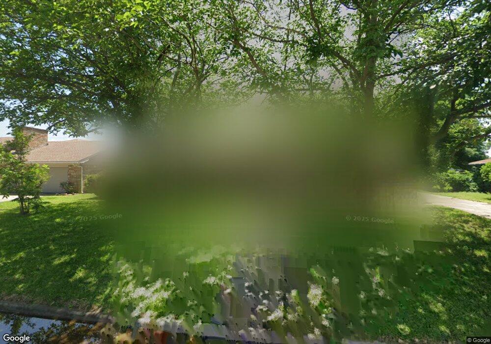 205 Texoma Dr, Whitesboro, TX 76273 - photo 1