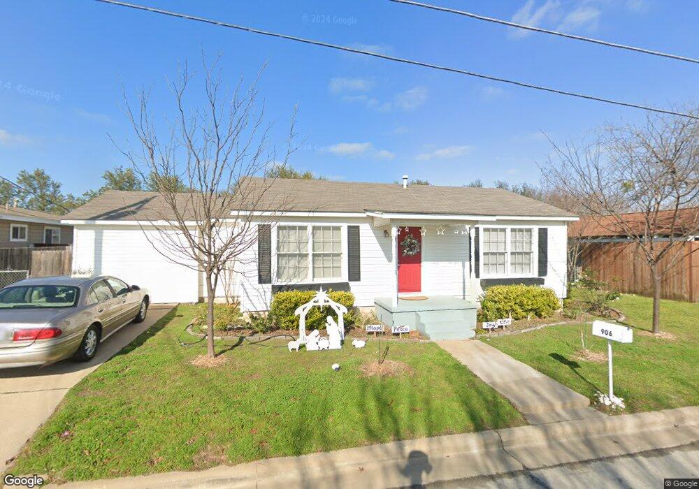 906 Norton St, Weatherford, TX 76086 - photo 1