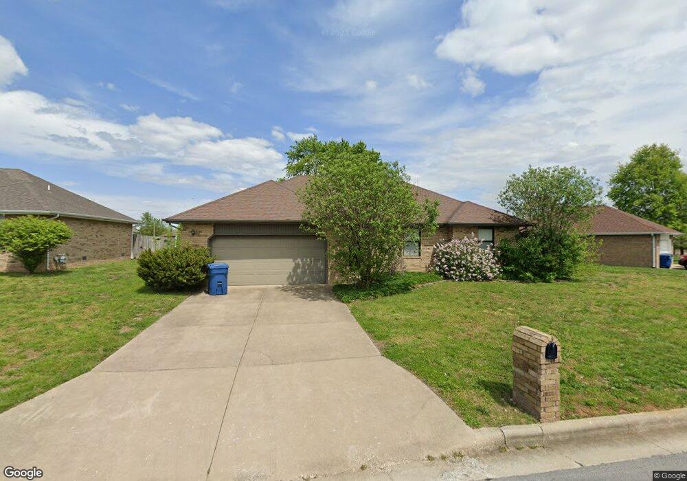 1213 Butterfield Dr, Nixa, MO 65714 - photo 1