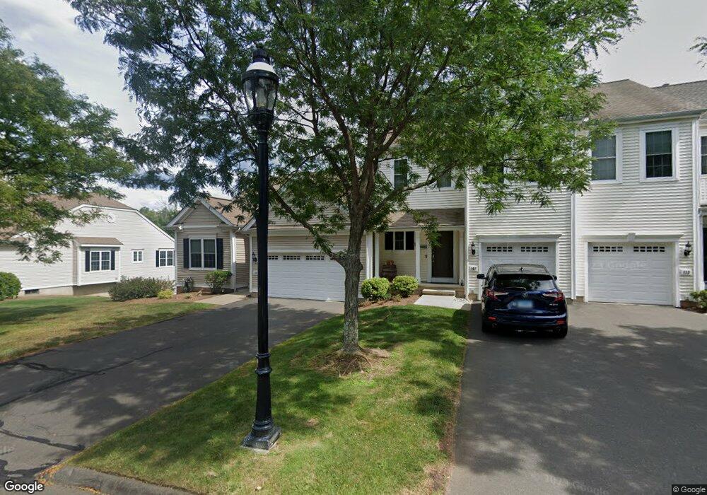 101 Sterling Dr, Newington, CT 06111 - photo 1