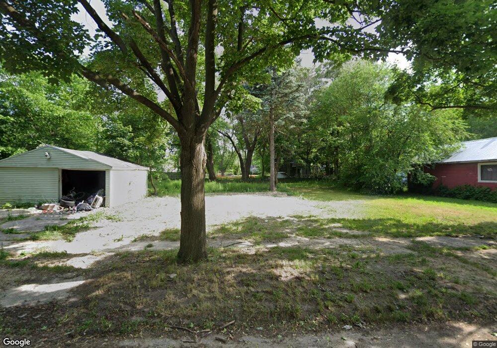 2416 Woodrow Ave, Flint, MI 48506 - photo 1