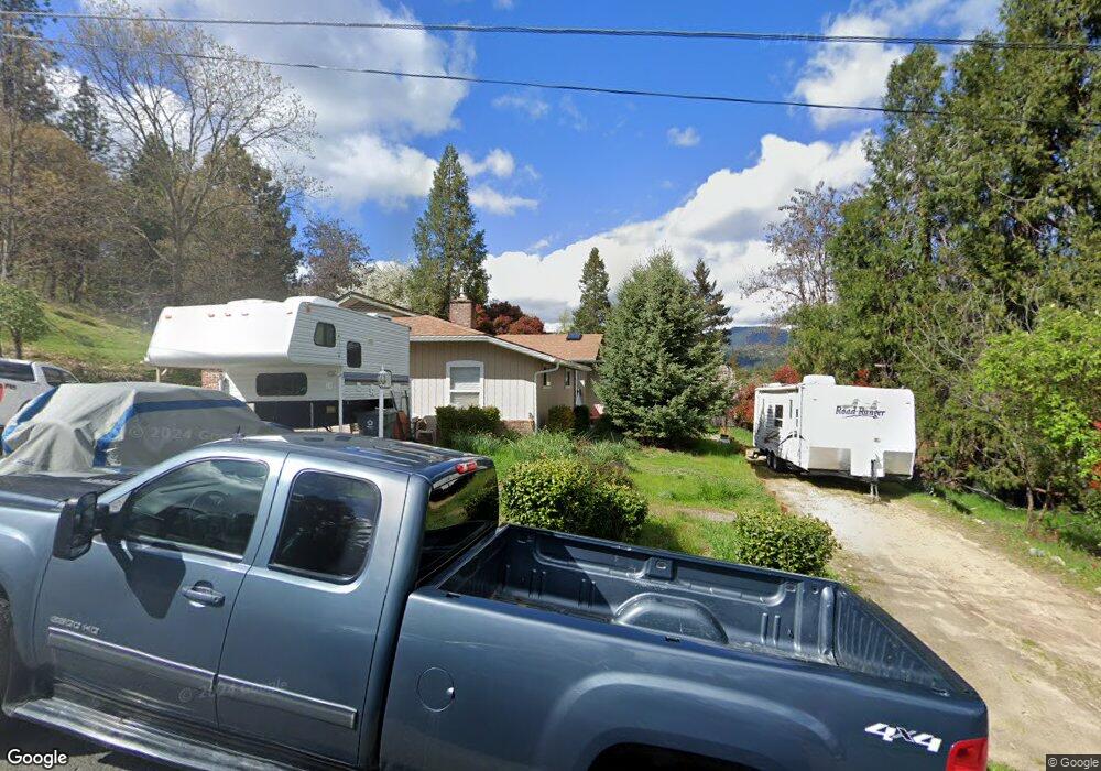 908 NW Hewitt Ln, Grants Pass, OR 97526 - photo 1