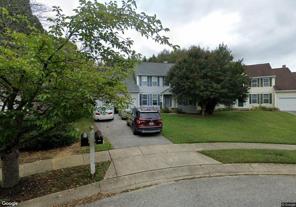 2906 Falling Leaf Ct, Crofton, MD 21114 - photo 1